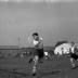 Voetbalwedstrijd Sint-Eloois-Winkel /  Sint-Joris ter Distel, Izegem, 1958
