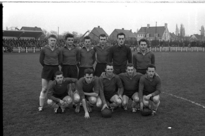 Voetbalwedstrijd Eeklo-FC Izegem, Izegem, 1958