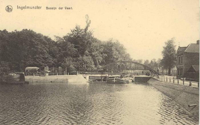 Zicht op de Centrumbrug met de Zwaaikom, Ingelmunster, ca 1910