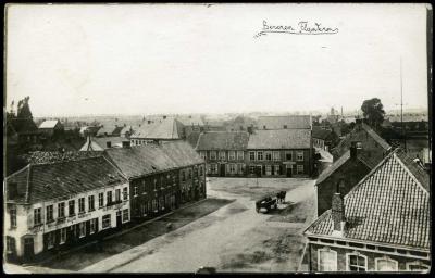 Luchtfoto van het dorpsplein van Beveren-Roeselare
