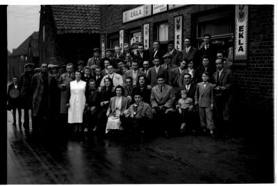 Groepsfoto café In de Roterij,1957