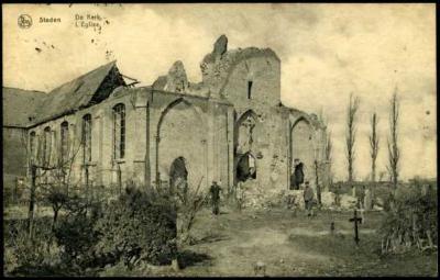 Verwoeste kerk Staden