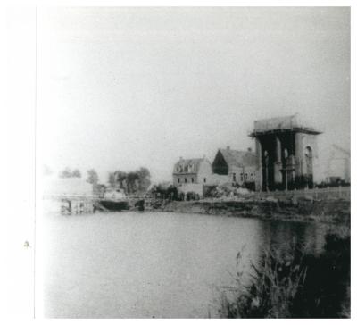 watertoren - kom huis Biervliet Mei 1940