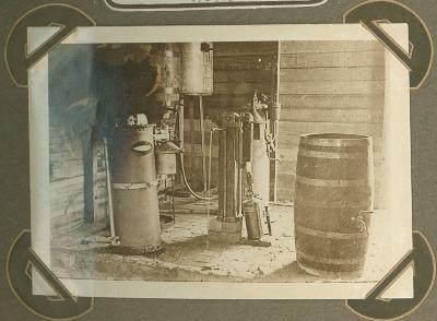 Toestellen voor steriliseren van water in H.E.A. hospitaal, Adinkerke 2 augustus 1915