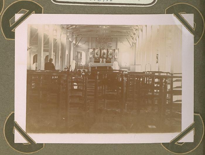 Kapel in hospitaal Cabourg, Adinkerke 25 augustus 1915