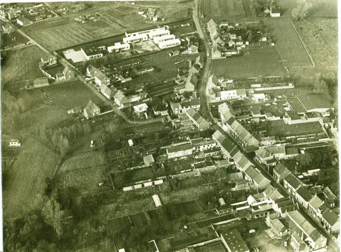 Luchtfoto's Basisschool De Valke Lichtervelde