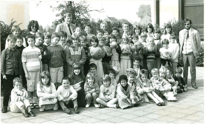 Kinderen in schooltuin, Lichtervelde