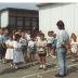 De kinderen op de speelplaats, Lichtervelde, voorjaar 1989