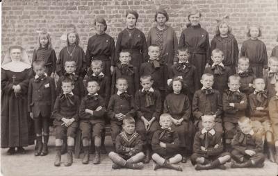 Wezenschool, Ingelmunster, ca 1930