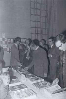 Boekenbeurs Staden, oktober 1975
