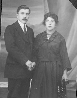 Huwelijksfoto Remi Rosselle en Pia Dejonckheere