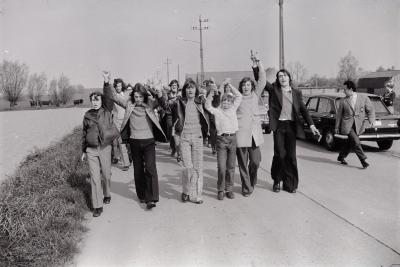 Betoging kinderen pastoor Slypskapelle, mei 1974
