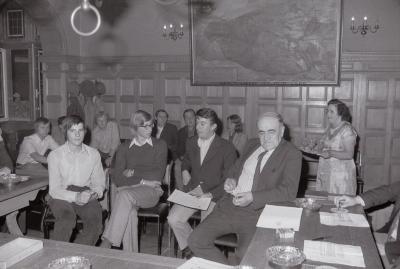 Depoorter, Dessein en studenten ontvangen op gemeentehuis, Moorslede september 1973