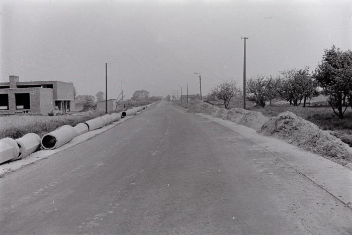 Bouwwerf langs landelijke weg, Moorslede 1971