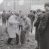 Boomplantactie op Kerkplein, Moorslede voorjaar 1971