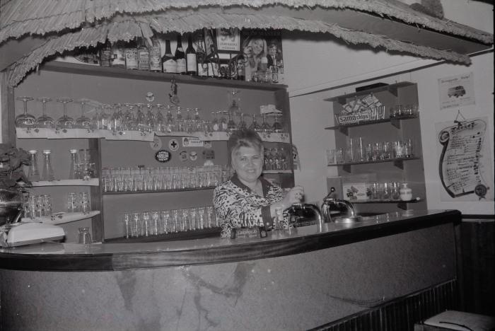 Godelieve Decru van café Uilenspiegel, Moorslede 1969-1970