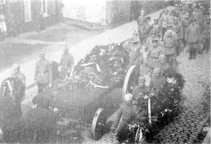 Begrafenisstoet van Oberleutnant Freiherr von Bulcke