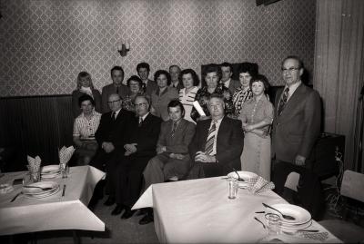 Groepsfoto met bloedgevers, Westrozebeke 1977