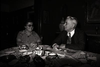 Burgemeester Vandamme en echtgenote, Westrozebeke 1976