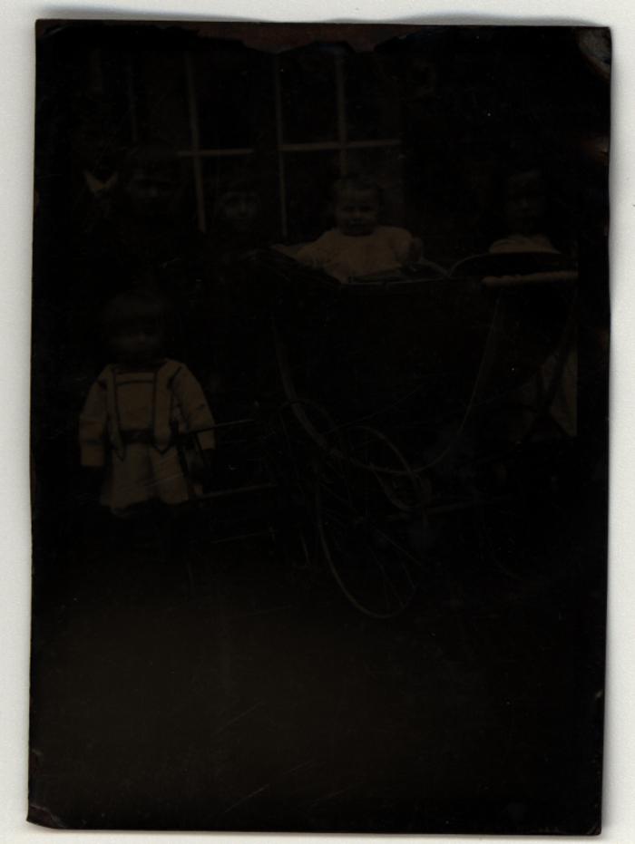 Kinderfoto, Roeselare, 1918 (?)