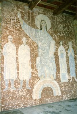 Mozaïek in de galerij op het Duits kerkhof in Hooglede