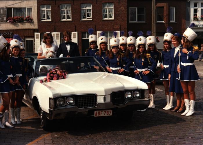 Huwelijk majorette M Christine Haelewijn, Gits, 6 september 1975