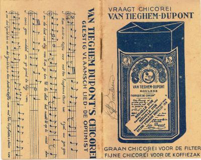 Handgeschreven liedteksten, genoteerd in een Roeselaars promotieschriftje