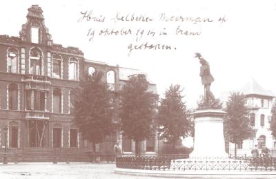 Uitgebrand woonhuis dr. Delbeke-Moerman, Roeselare 19 oktober 1914