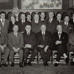 Nieuw stadsbestuur, na de fusie Izegem-Emelgem, 1 januari 1965
