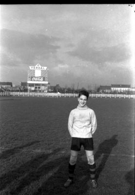 De voetbalkeeper, speler bij de kadetten, Izegem 1957