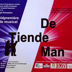 Affiche van de Toneel- en Operetteopvoering "De Tiende Man" door het  Roeselaars Lyrisch Gezelschap "Kunst Veredelt", Roeselare, 2008