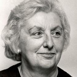 Marie Louise Degryse, actrice bij de revues van het Koninklijk Lyrisch Operettegezelschap "Kunst Veredelt", Roeselare,1981-1994