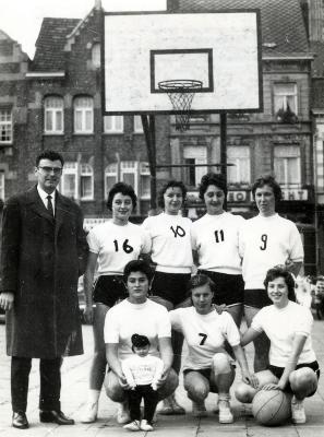 Basketbalclub Olympic Dames Roeselare, 1960