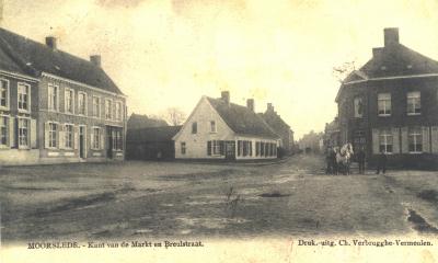 Markt en Breulstraat in Moorslede, 1910