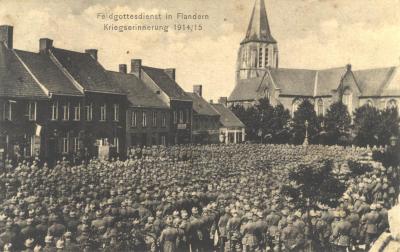 Kerkdienst Duitse soldaten op Marktplaats, 1914/15