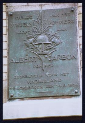 Gedenkplaat Albert Carbon, z.d.