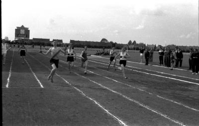 Atletiek: lopen, Izegem 1957