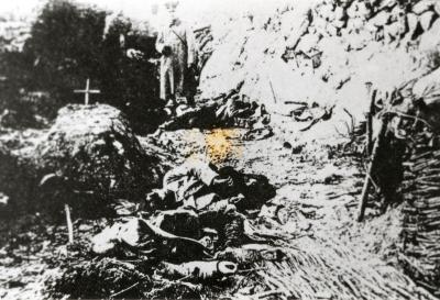Dode soldaten in de loopgraven