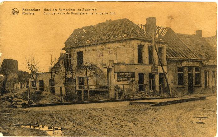 Vernielde huizen op de hoek van de Zuidstraat, de Rijselstraat en de Bollenstraat