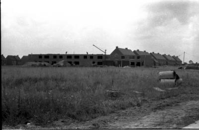 Huizenblok in aanbouw, Izegem 1957
