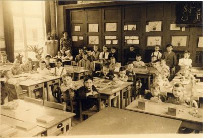 Klas van juffrouw Vandoorne in de Spanjeschool, 1952