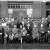 Café 'Terneuze': groepsfoto kaartclub, Izegem 1957