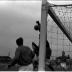 Voetbalmatch FC Izegem -AC La Louvière: spelers in actie, Izegem 1957