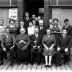 Kampioenviering café 'De Boulevard': groepsfoto, Izegem 1957