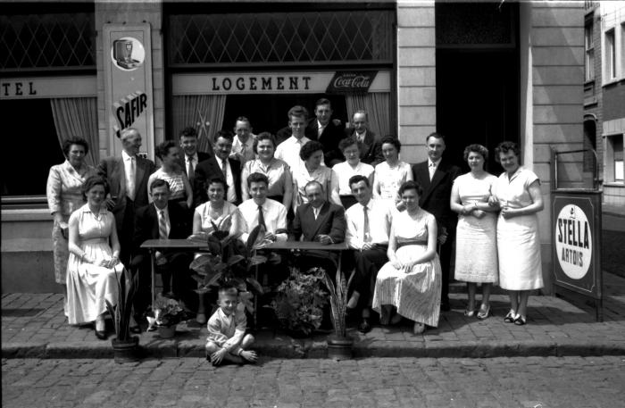 Kampioenviering café "De Panne", Izegem, 1958